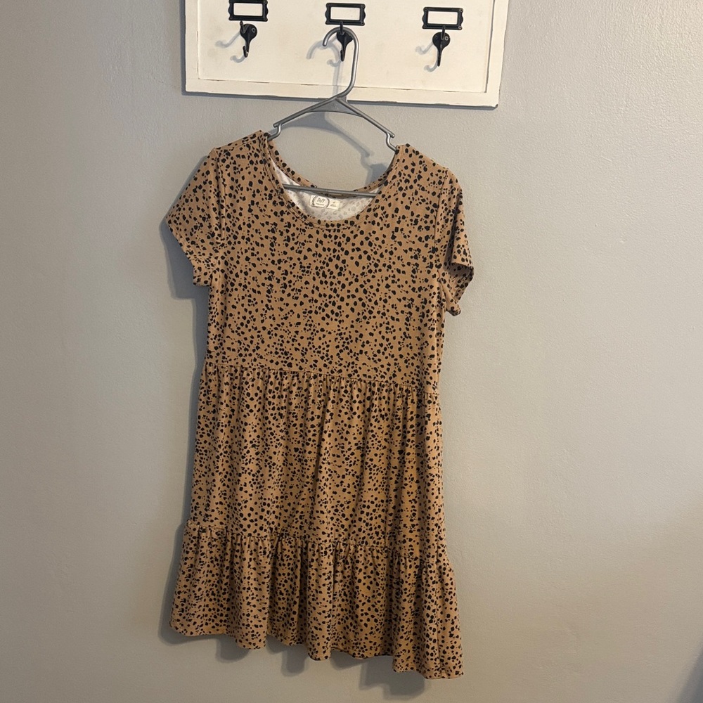 Maurices Tan and Black womens Dress